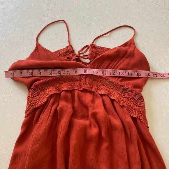 Lulus Crochet Back Boho Dress – Women’s Small Rust Orange Halter Mini - Picture 6 of 8